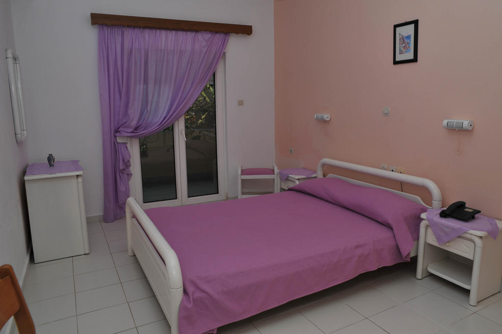 Xirokambos  Efstathia Hotel الغرفة الصورة