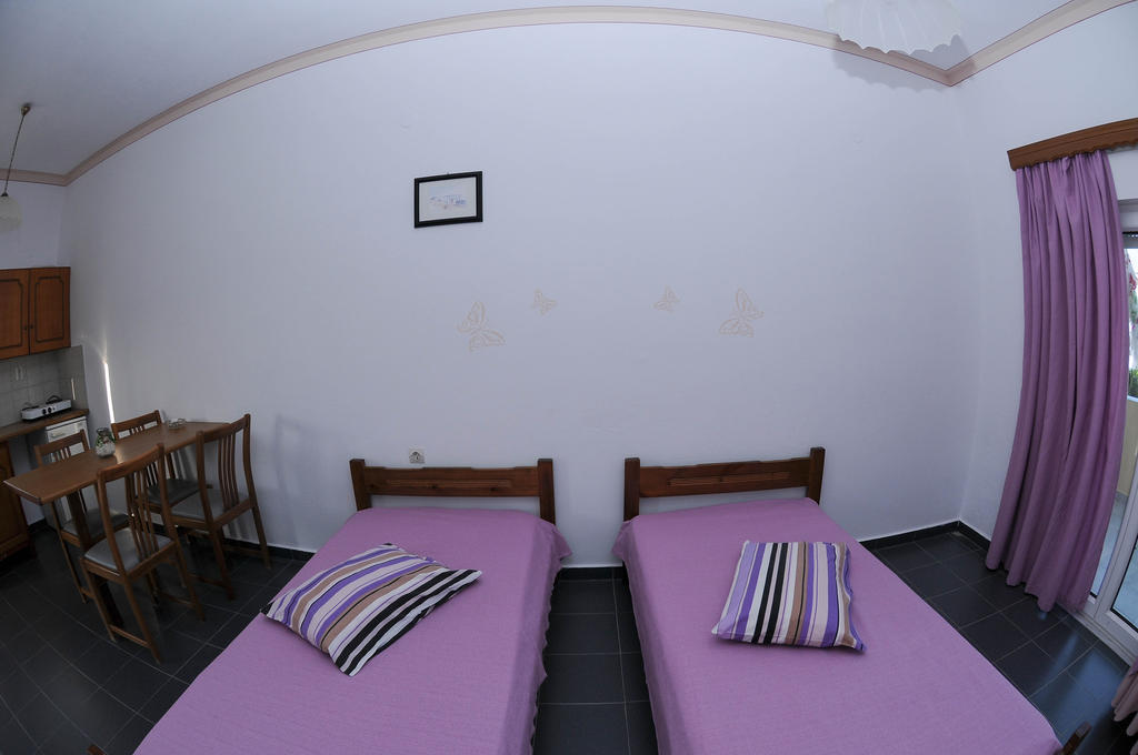 Xirokambos  Efstathia Hotel الغرفة الصورة