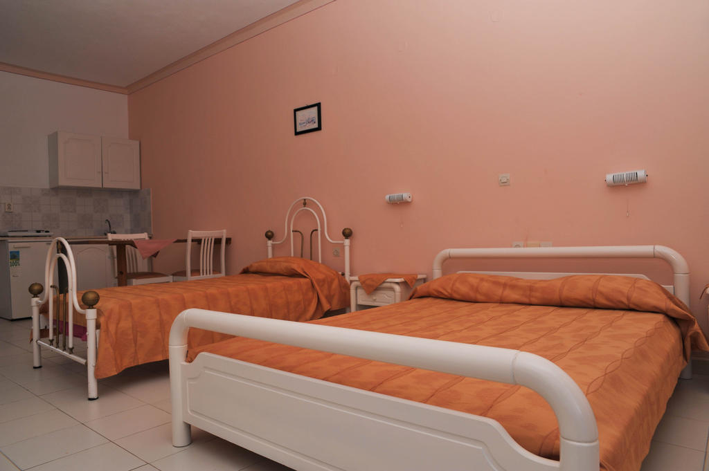Xirokambos  Efstathia Hotel المظهر الخارجي الصورة