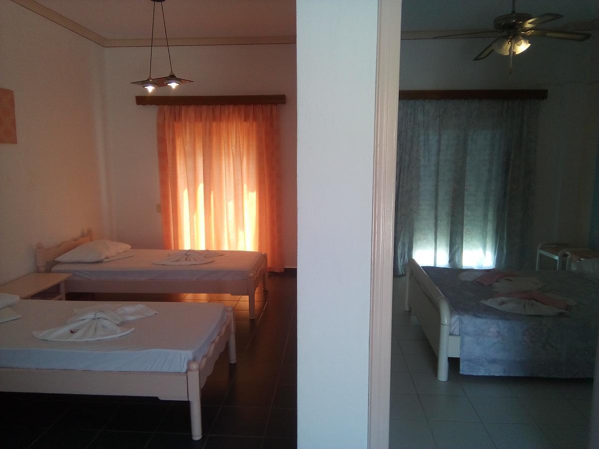 Xirokambos  Efstathia Hotel المظهر الخارجي الصورة